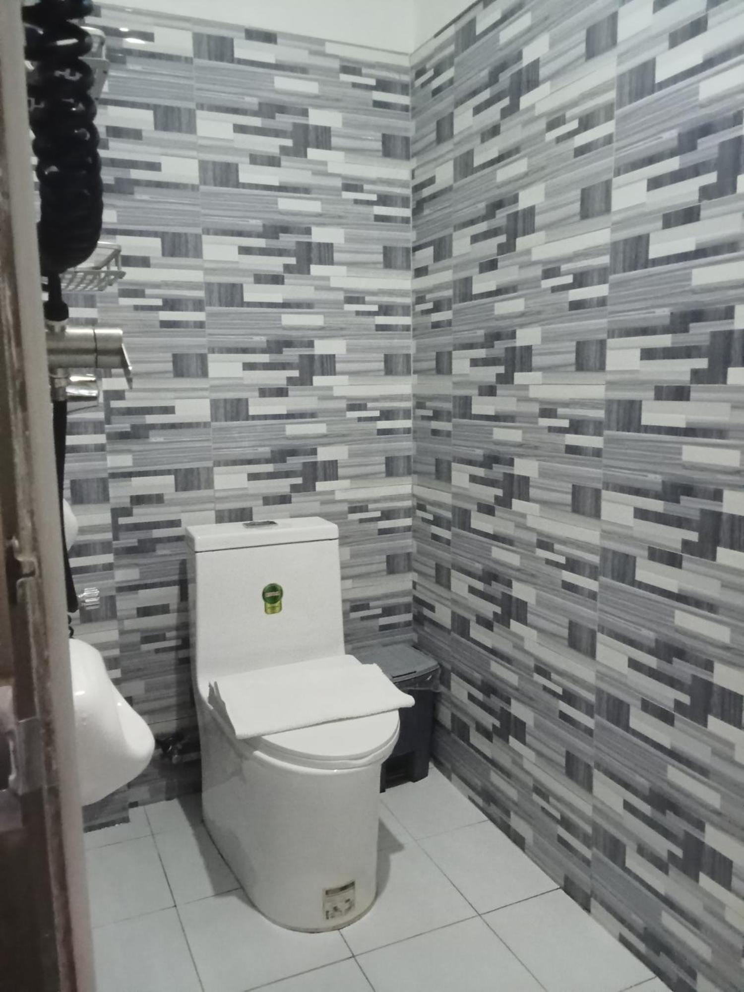 Yoo Darius' Residences Moalboal Zewnętrze zdjęcie